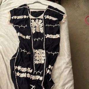 Otte Black with Tan Needlepoint One Size Coverup Dress